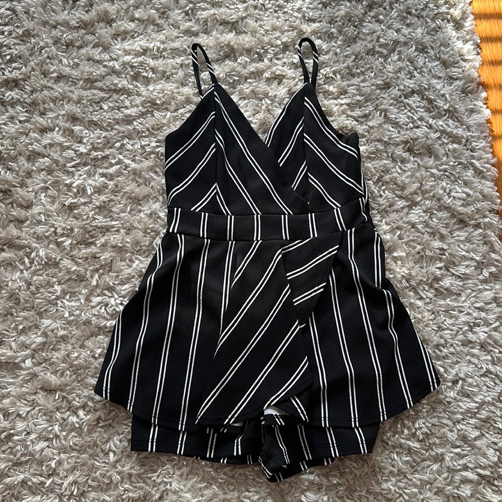 Black & white romper
